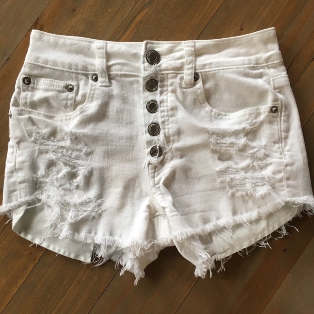 American Eagle high-rise festival shorts - Picture 3 of 7